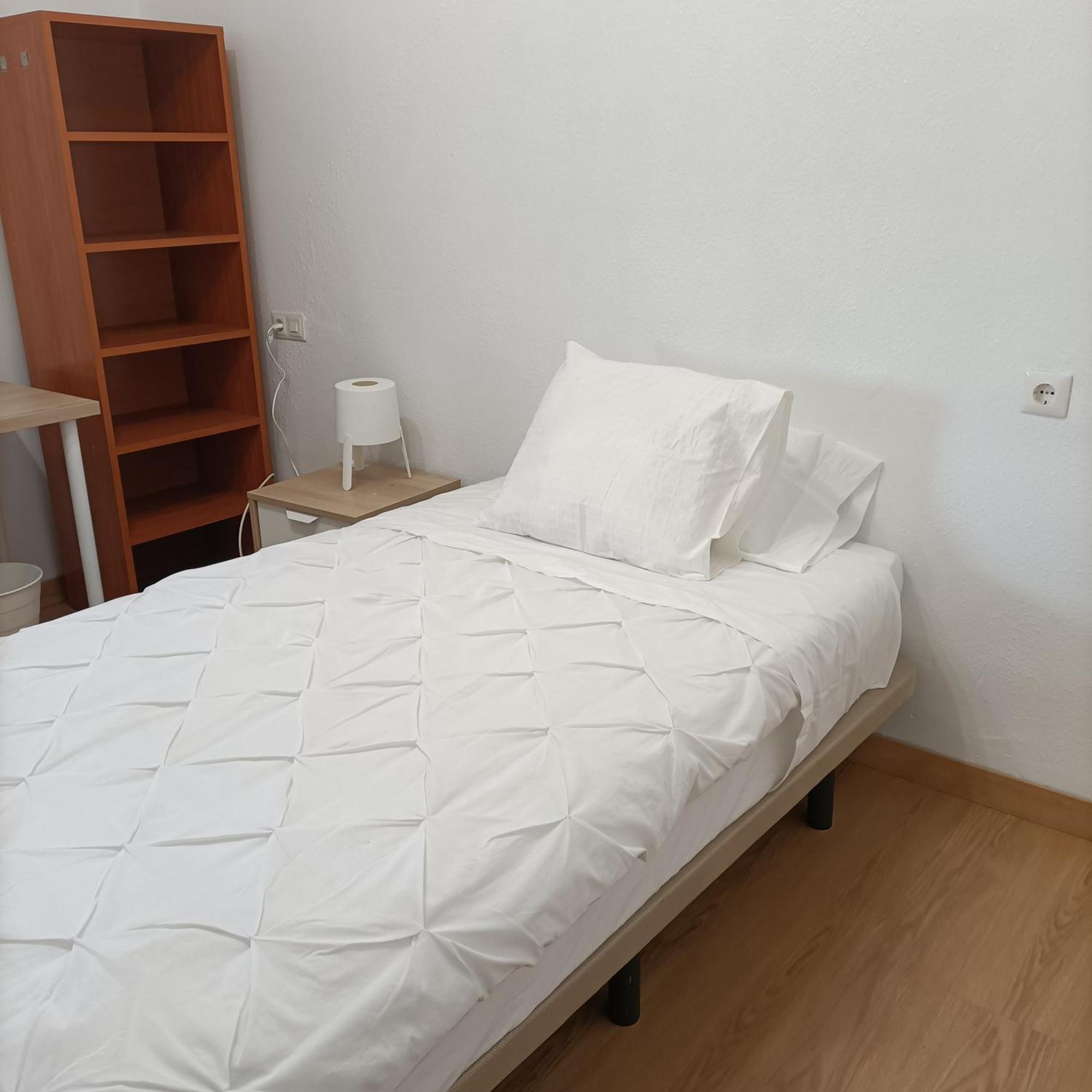 Funcional Y Renovado Apartamento En Iturrama Παμπλόνα Εξωτερικό φωτογραφία